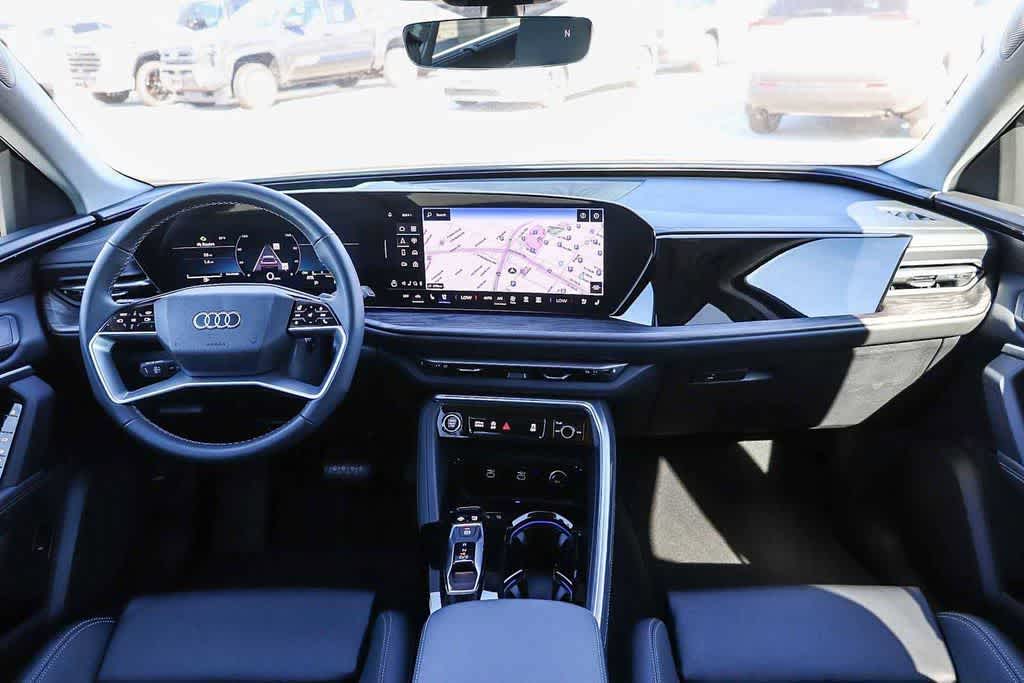 Thumbnail: 2025 Audi Q5 - 15