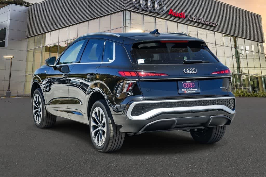 Thumbnail: 2026 Audi Q3 - 6
