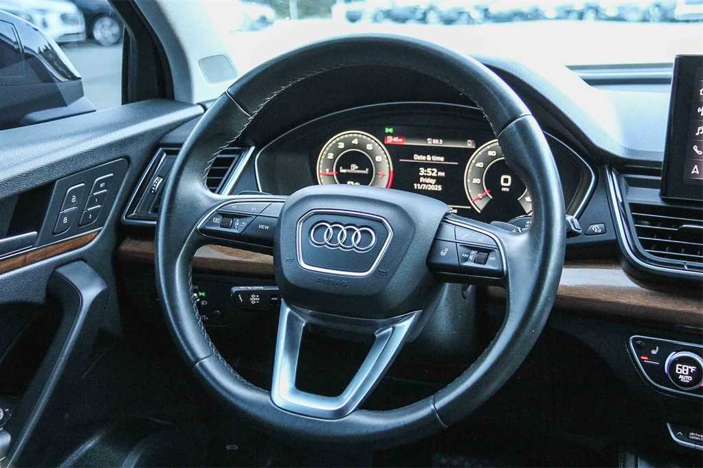 Thumbnail: 2022 Audi Q5 - 16