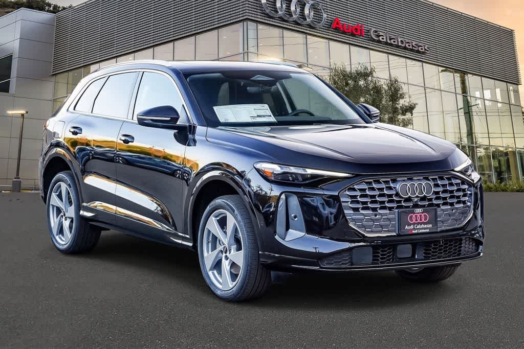 Thumbnail: 2025 Audi Q5 - 3