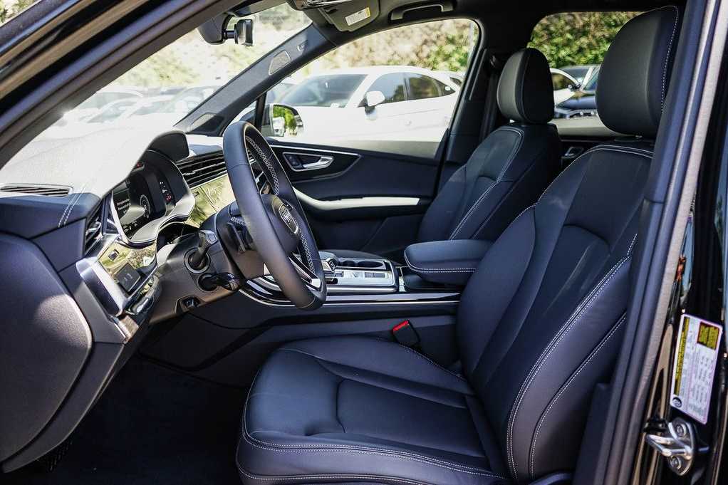 Thumbnail: 2026 Audi Q7 - 18