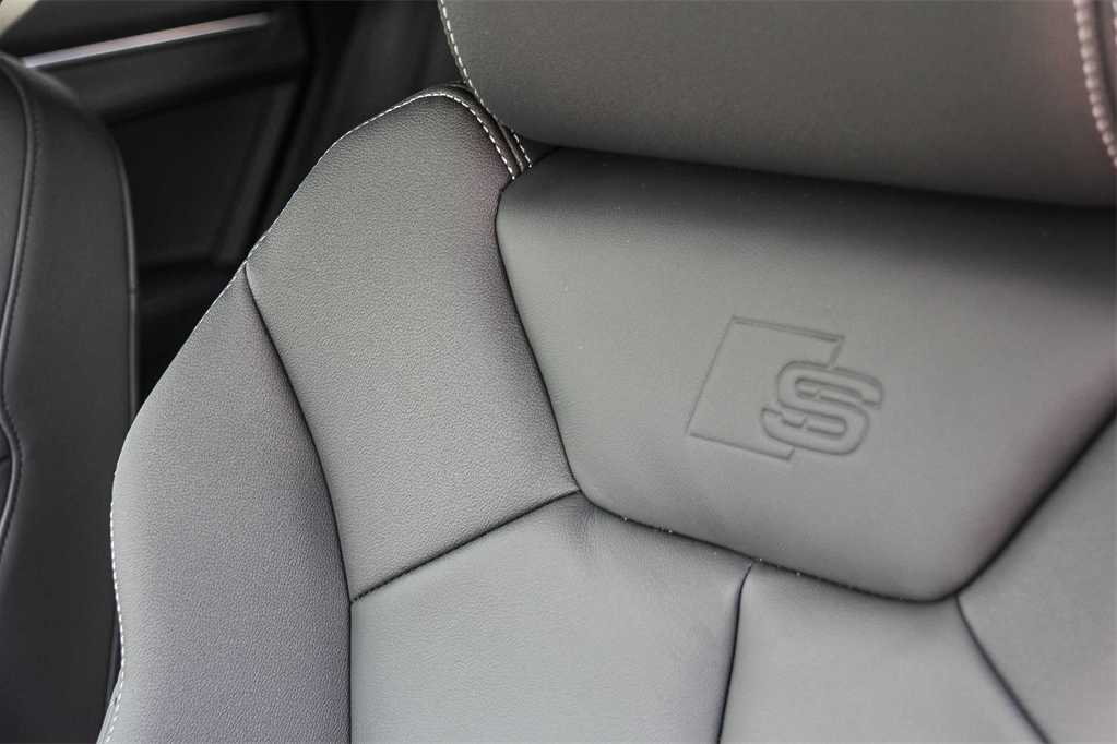 Thumbnail: 2025 Audi Q3 - 25