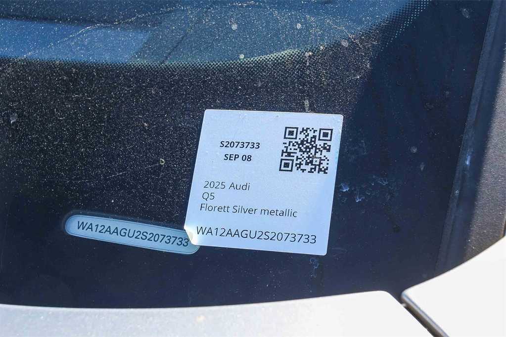 Thumbnail: 2025 Audi Q5 - 28