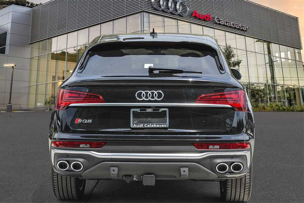Thumbnail: 2024 Audi SQ5 - 5