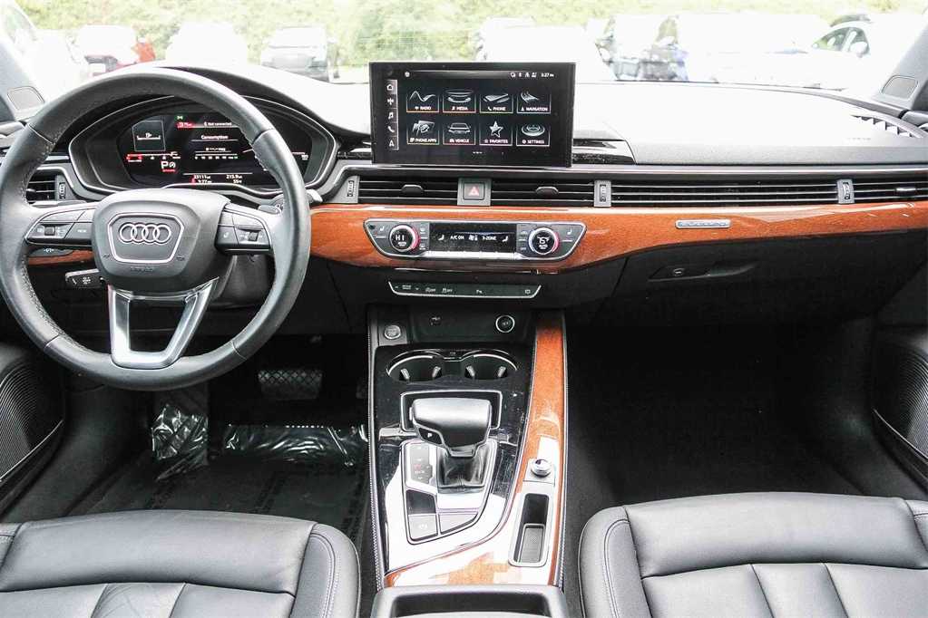 Thumbnail: 2022 Audi A4 - 13