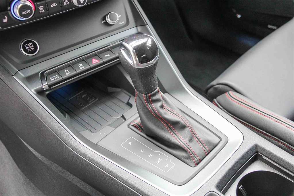 Thumbnail: 2025 Audi Q3 - 20