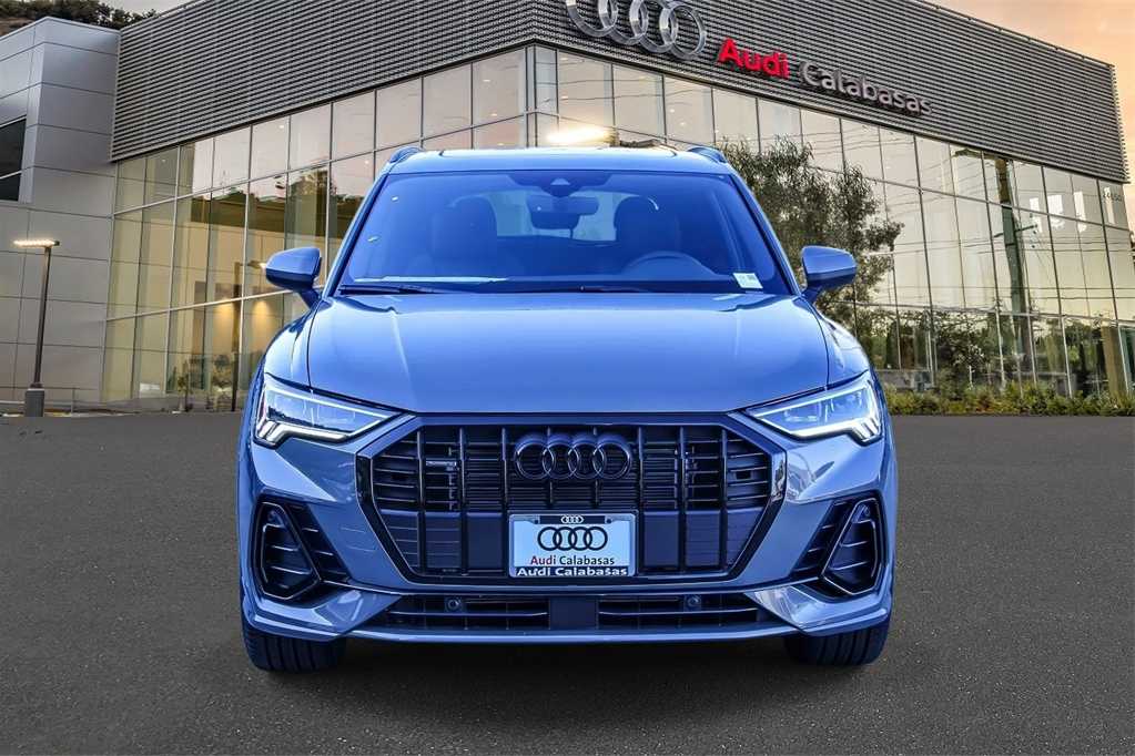 Thumbnail: 2025 Audi Q3 - 6