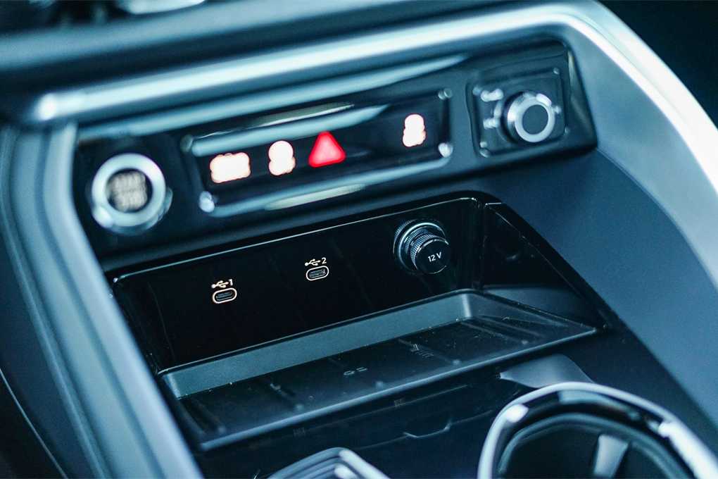 Thumbnail: 2025 Audi Q5 - 22