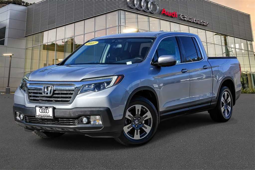 2017 Honda Ridgeline RTL-T -
                  Calabasas, CA