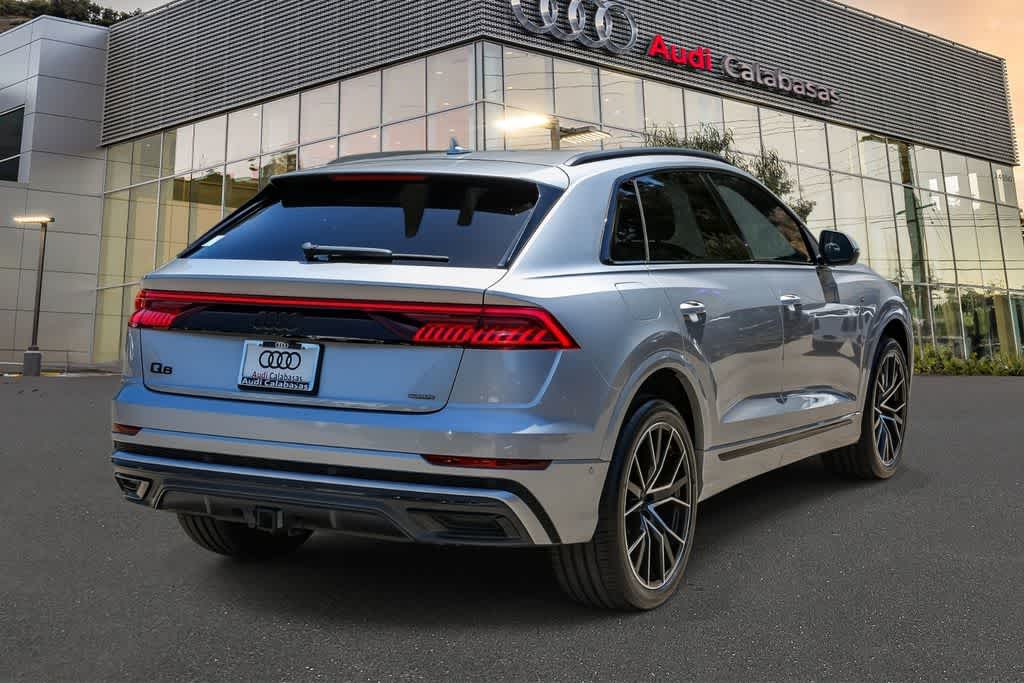 Thumbnail: 2021 Audi Q8 - 4