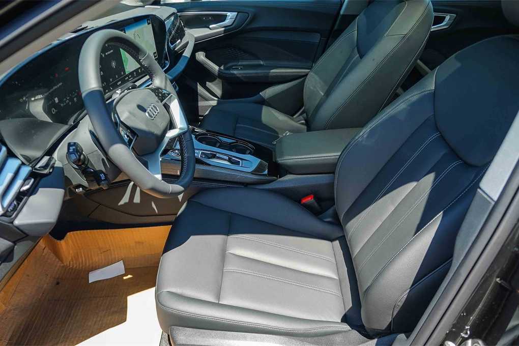 Thumbnail: 2025 Audi A5 - 20