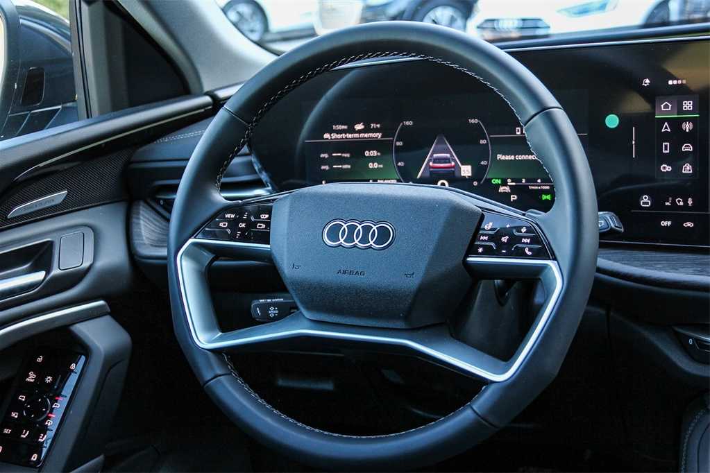 Thumbnail: 2025 Audi Q5 - 16