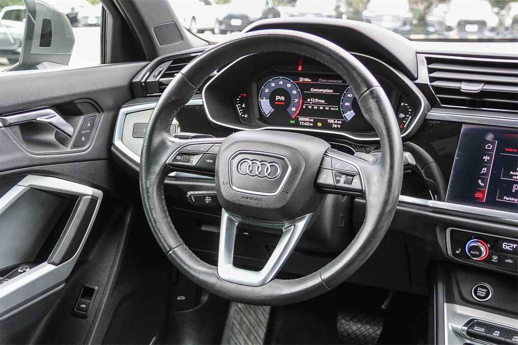 Thumbnail: 2021 Audi Q3 - 15