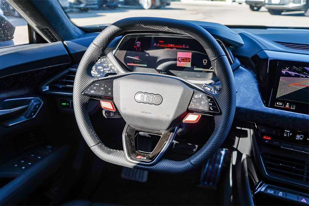 Thumbnail: 2026 Audi RS e-tron GT - 15