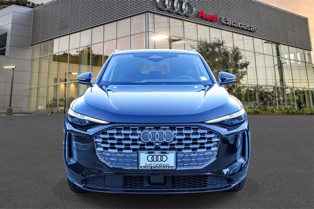 Thumbnail: 2025 Audi Q5 - 6