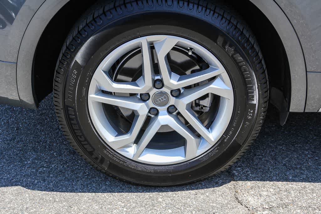 Thumbnail: 2019 Audi Q5 - 10