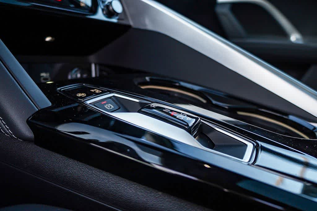 Thumbnail: 2025 Audi Q5 - 25