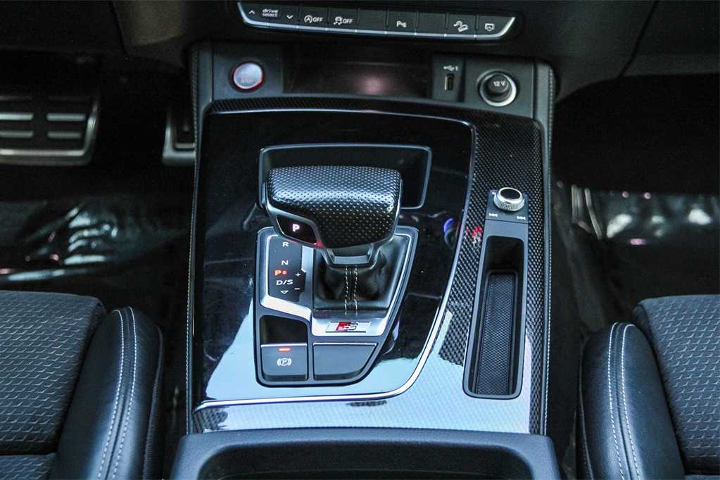 Thumbnail: 2022 Audi SQ5 - 14