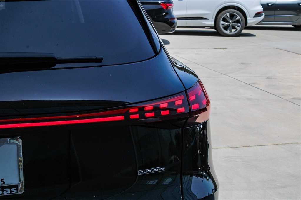 Thumbnail: 2025 Audi Q5 - 13