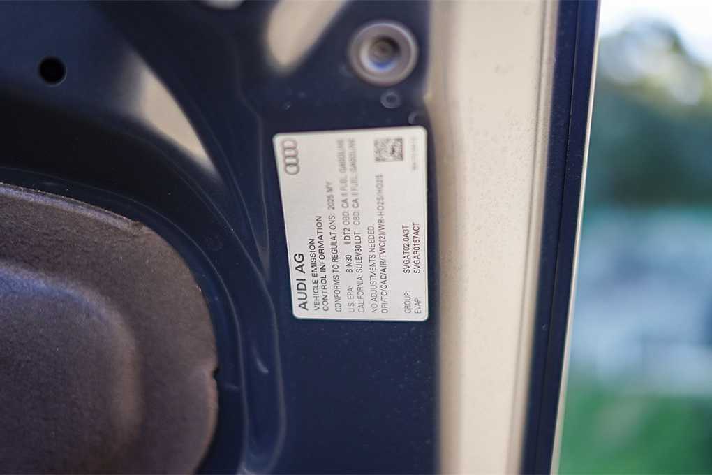 Thumbnail: 2025 Audi Q3 - 26