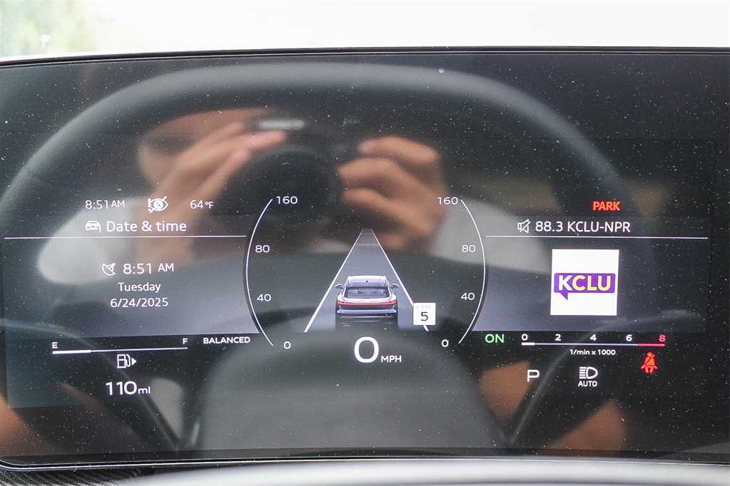 Thumbnail: 2025 Audi SQ5 - 26