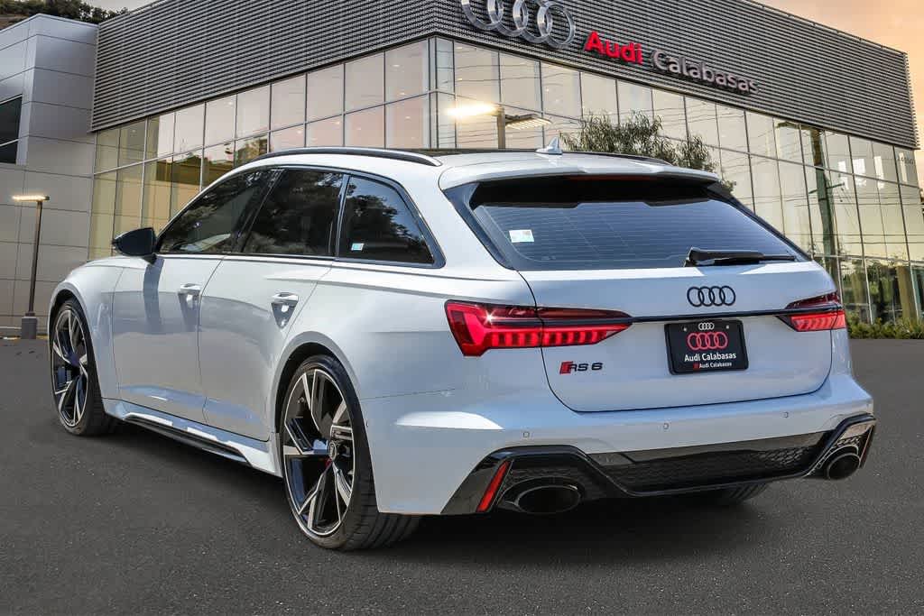 Thumbnail: 2023 Audi RS 6 - 2