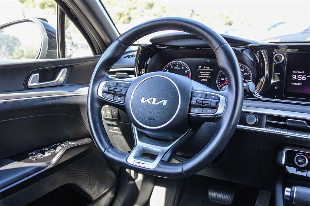 Thumbnail: 2024 Kia K5 - 15