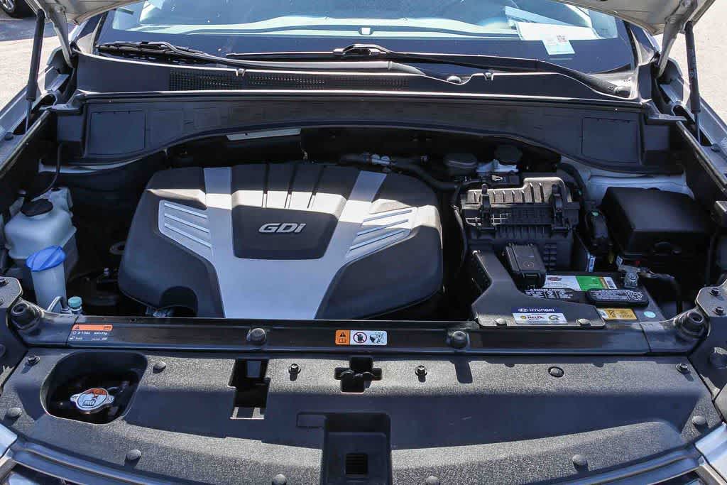 Thumbnail: 2017 Hyundai Santa Fe - 24