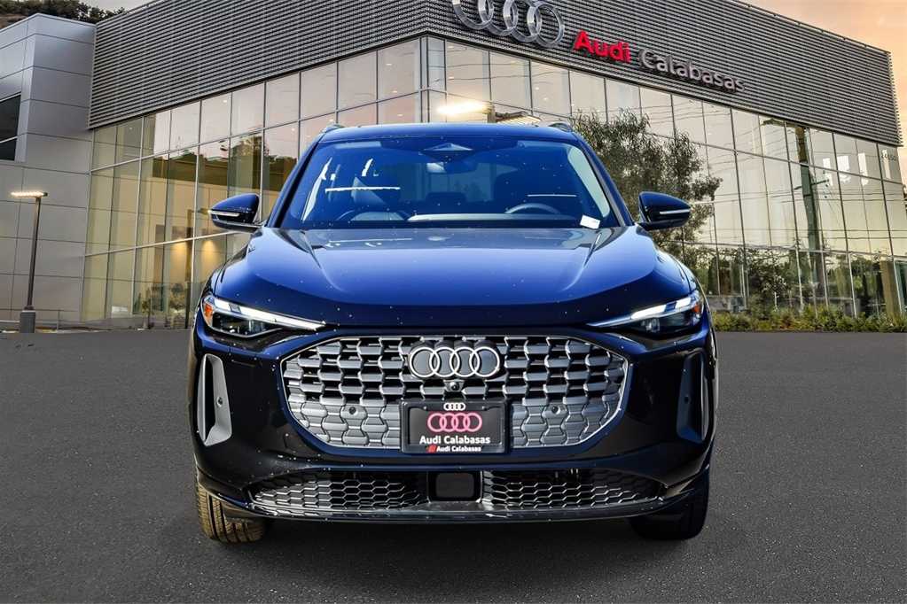 Thumbnail: 2025 Audi Q5 - 6