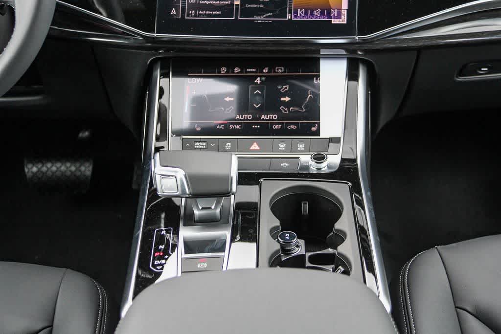 Thumbnail: 2026 Audi Q7 - 7
