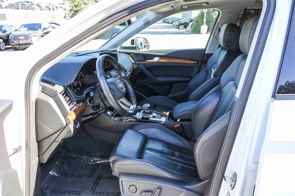 Thumbnail: 2023 Audi Q5 - 19