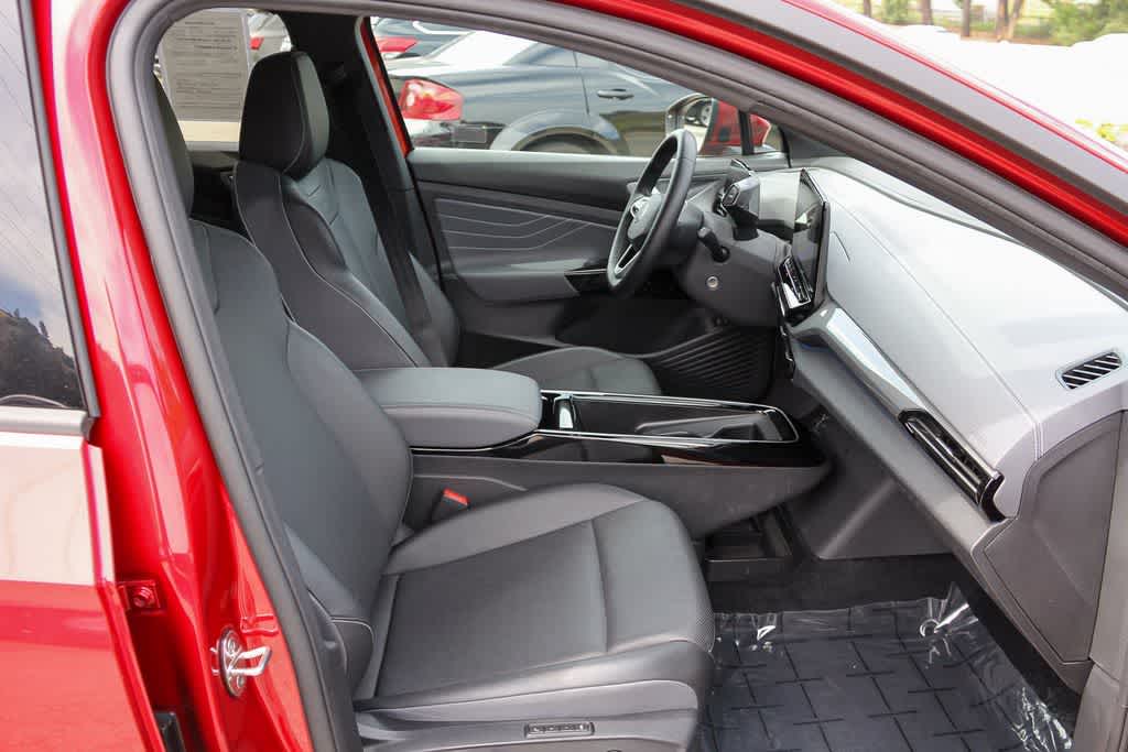 Thumbnail: 2023 Volkswagen ID.4 - 14