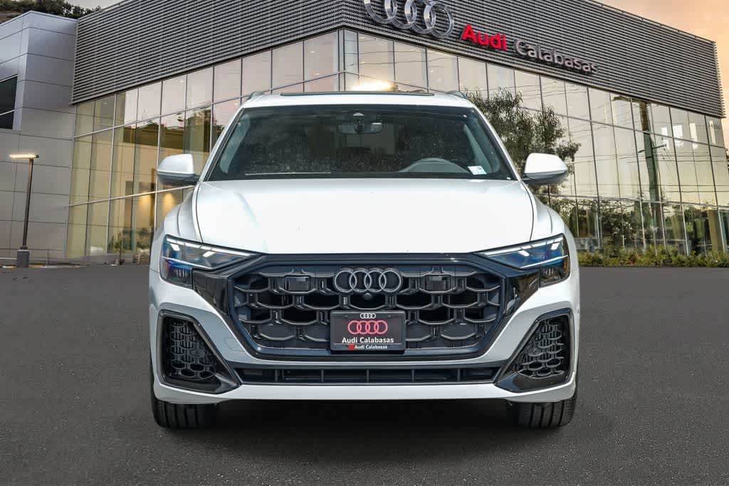 Thumbnail: 2026 Audi Q8 - 2