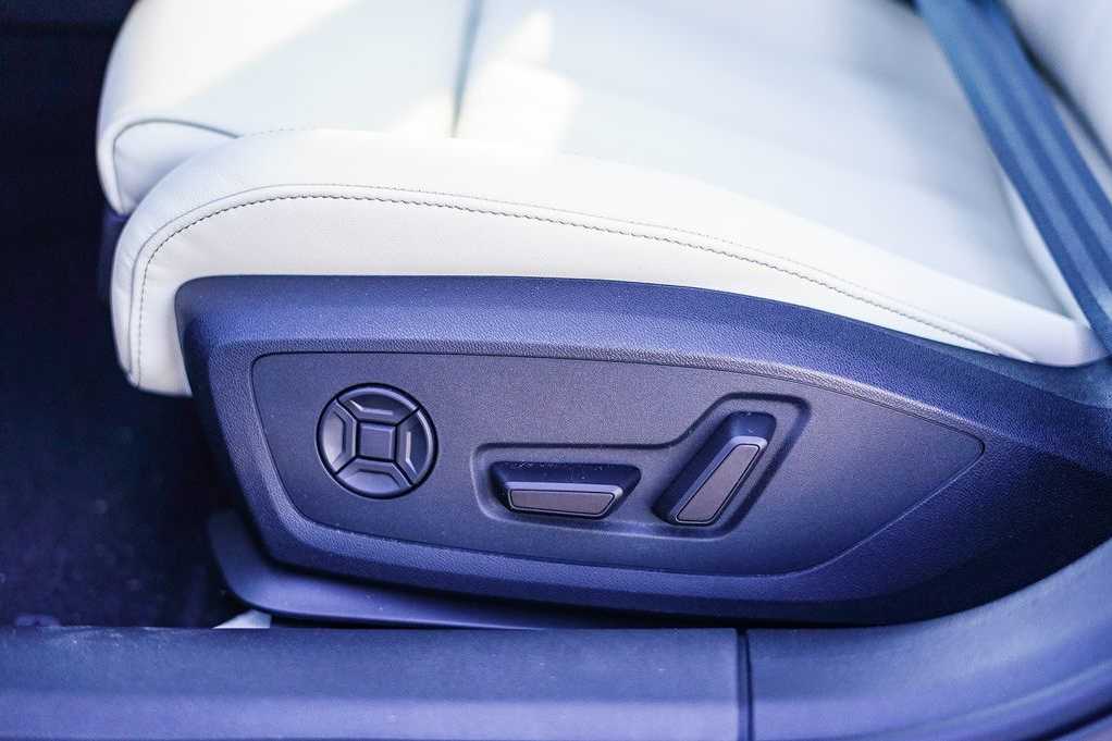 Thumbnail: 2025 Audi A5 - 20