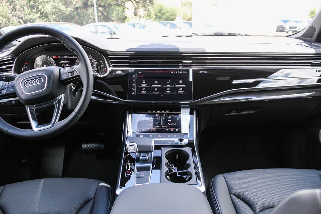 Thumbnail: 2026 Audi Q7 - 13
