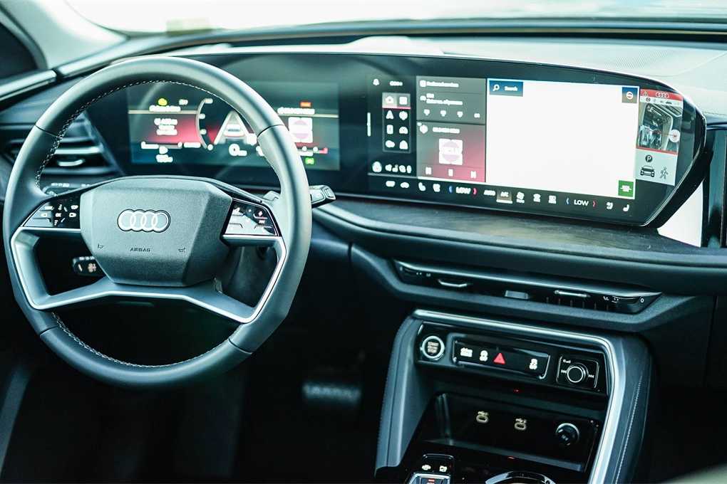 Thumbnail: 2025 Audi Q5 - 12