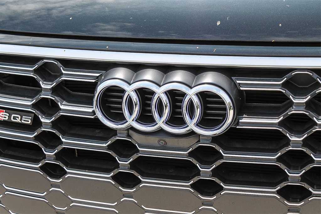 Thumbnail: 2024 Audi SQ5 - 9