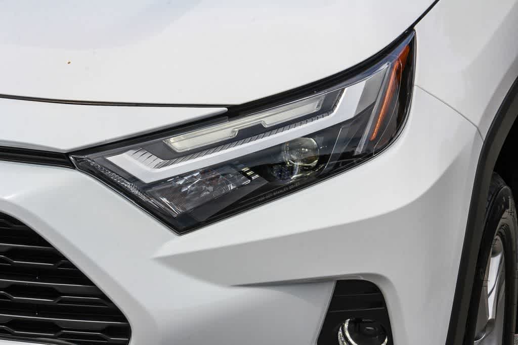 Thumbnail: 2024 Toyota RAV4 - 7