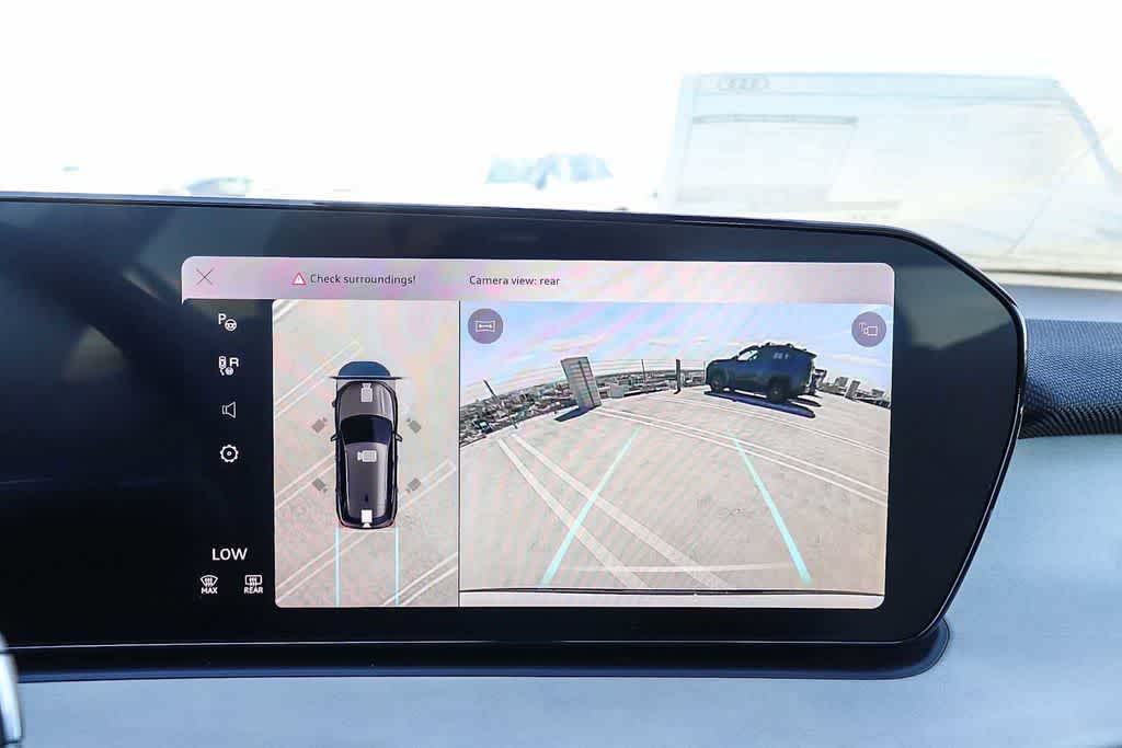 Thumbnail: 2026 Audi Q3 - 31