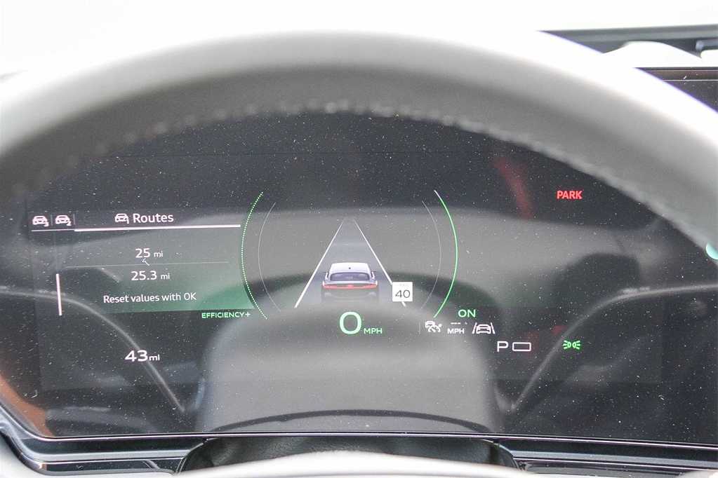 Thumbnail: 2025 Audi e-tron S - 24