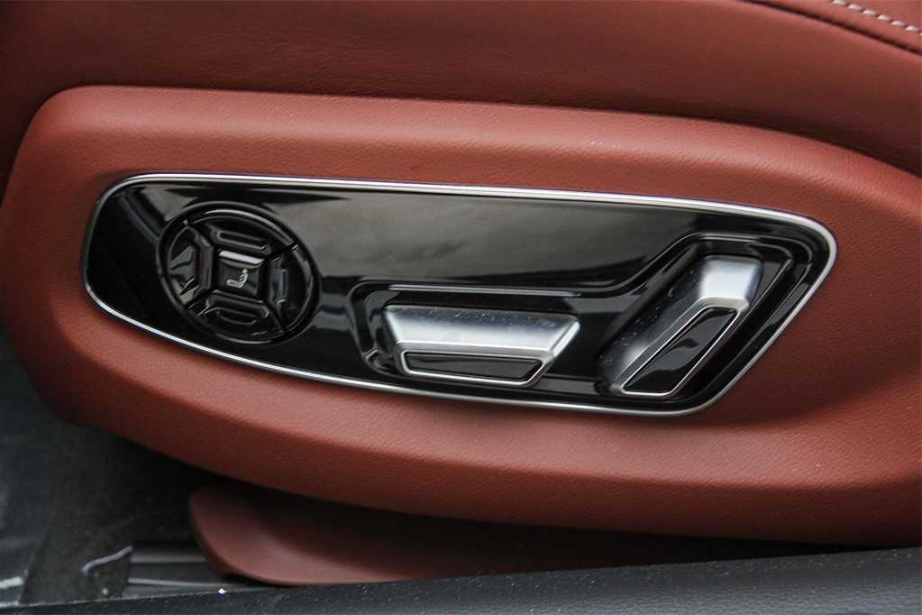 Thumbnail: 2026 Audi S8 - 21