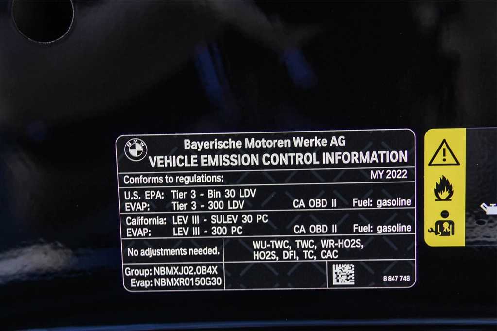 Thumbnail: 2022 BMW 3 Series - 27