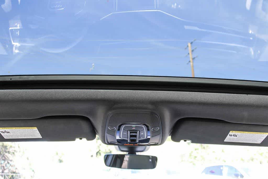 Thumbnail: 2026 Audi Q7 - 12