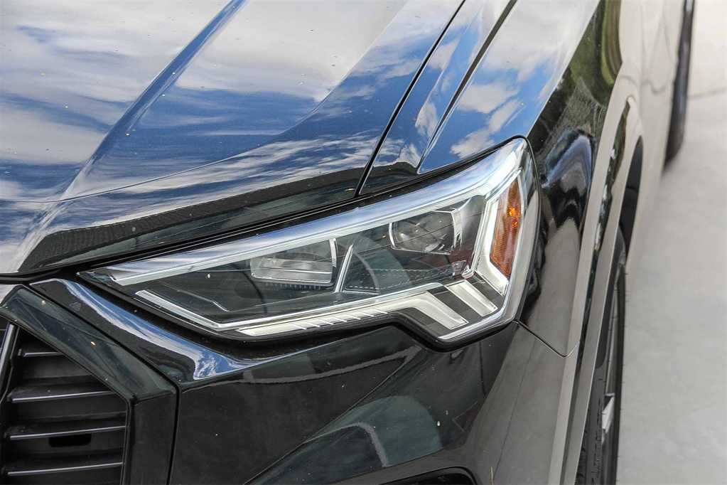 Thumbnail: 2025 Audi Q3 - 7