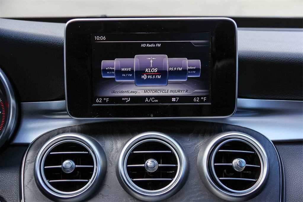 Thumbnail: 2017 Mercedes-Benz C-Class - 15