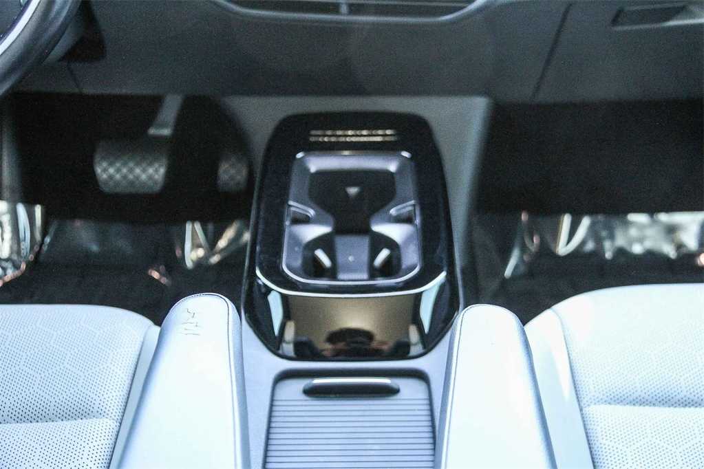 Thumbnail: 2022 Volkswagen ID.4 - 14