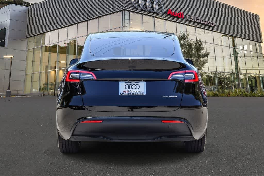 Thumbnail: 2023 Tesla Model Y - 3