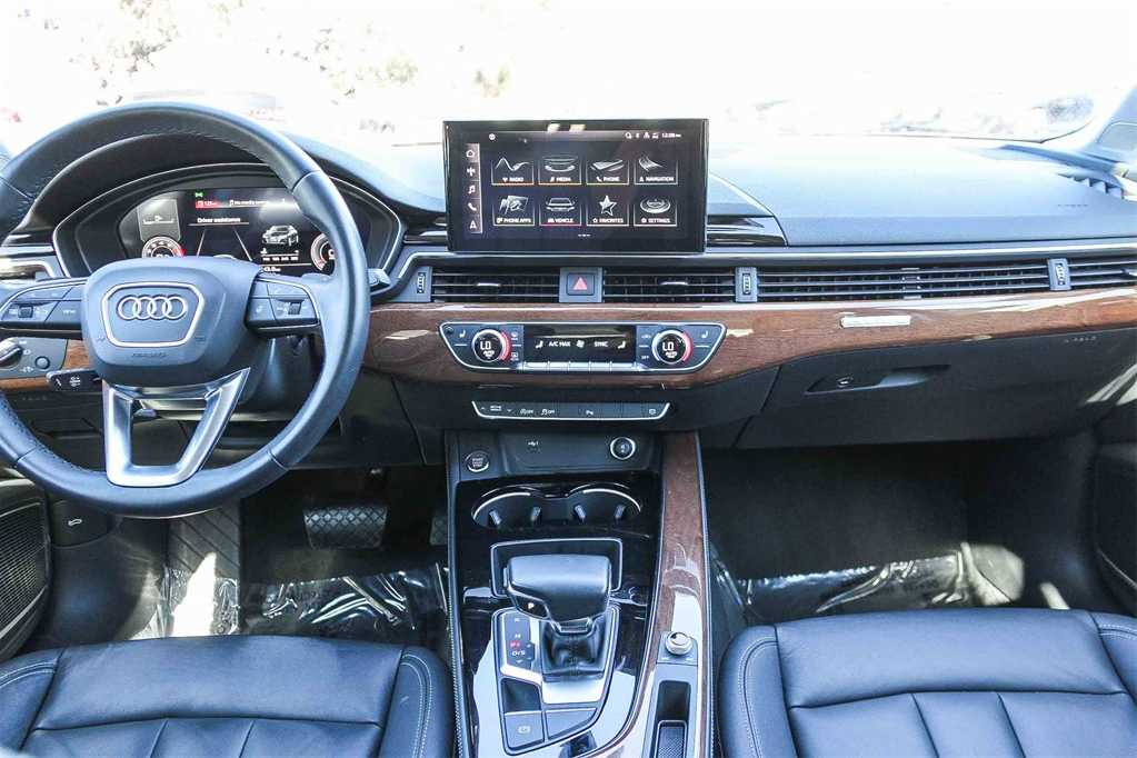 Thumbnail: 2022 Audi A4 - 13