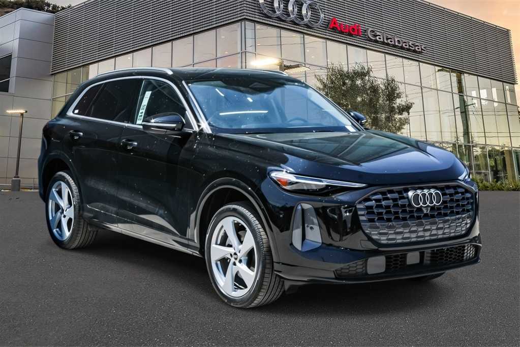 Thumbnail: 2025 Audi Q5 - 6