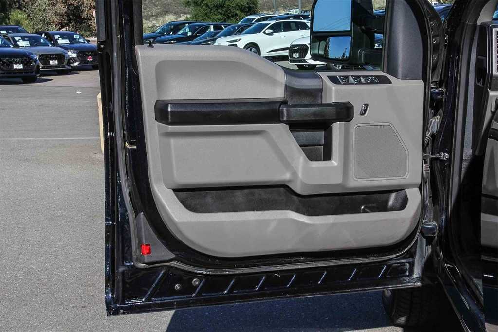 Thumbnail: 2022 Ford F-250 - 21